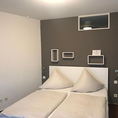 Hotel Astra Rastatt Buitenkant foto