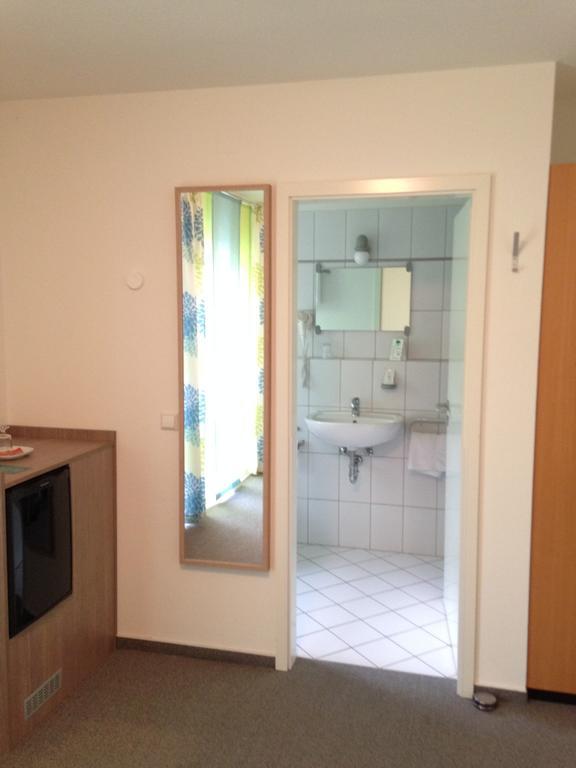 Hotel Astra Rastatt Kamer foto