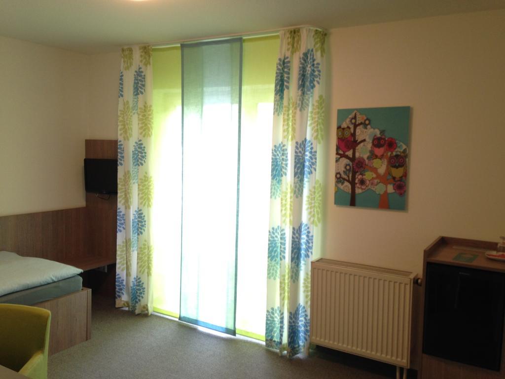 Hotel Astra Rastatt Kamer foto