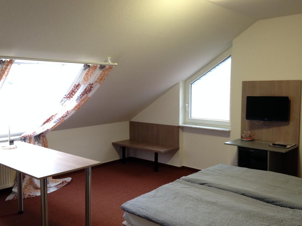 Hotel Astra Rastatt Kamer foto